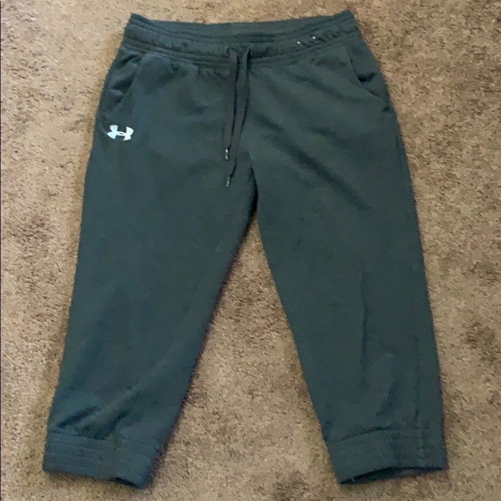 Under Armor Cropped Sweat pants